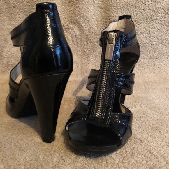 Michael Kors -  Berkley  T-Strap Dress Sandals - Picture 2 of 3